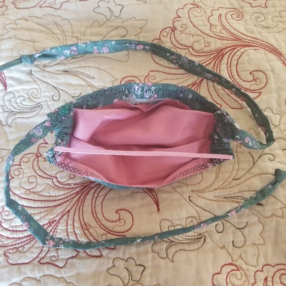 Kid Size Mask w/ Silver & Copper Filters-Flowers - Picture 5 of 7